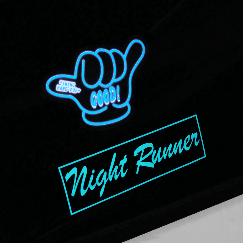 Creative car luminous car stickers triangle window front and rear windshield personalized bright stickers - VelosoleCreative car luminous car stickers triangle window front and rear windshield personalized bright stickerscar - accessories